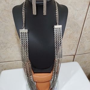 Viola silver necklace and dangle earrings set